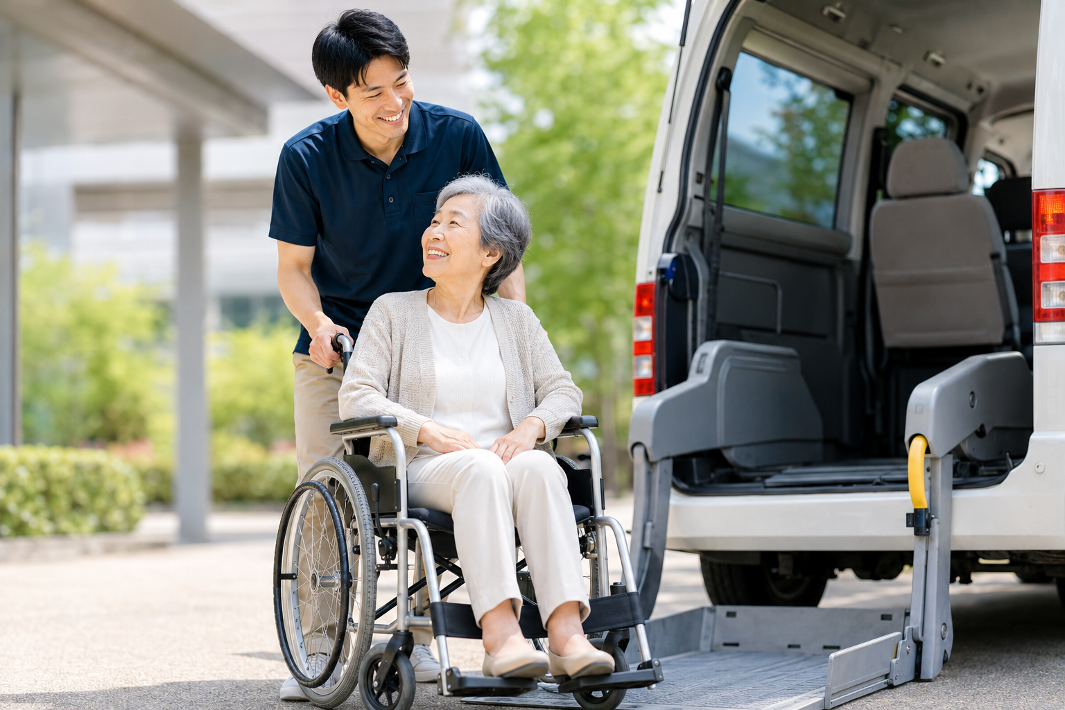 福祉車両のリフト前で車いす利用者をサポートするケアサポートドライバーのイメージ画像|通院・買い物・外出支援を行う送迎スタッフ求人素材